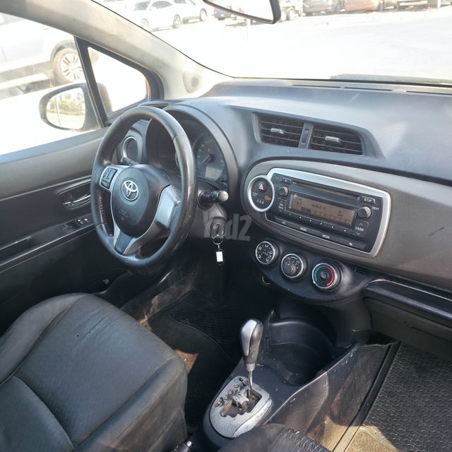 טויוטה יאריס