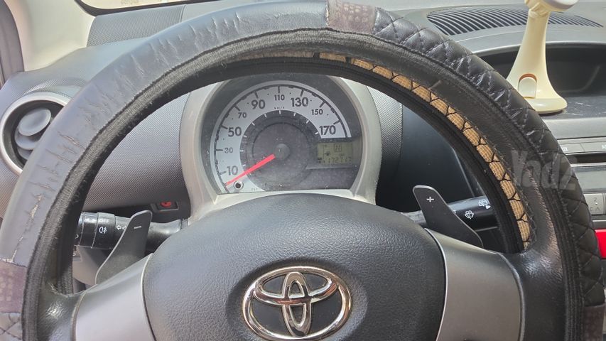 מודעת רכב טויוטה אייגו