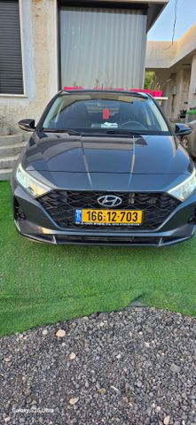 יונדאי i20