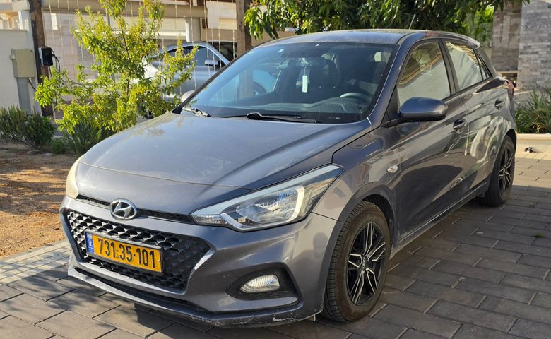 מודעת רכב יונדאי i20