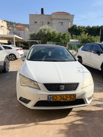 סיאט לאון