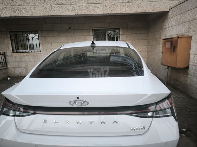 יונדאי אלנטרה