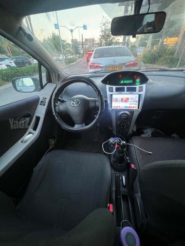 מודעת רכב טויוטה יאריס