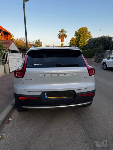 וולוו XC40