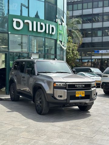 מודעת רכב טויוטה לנד קרוזר