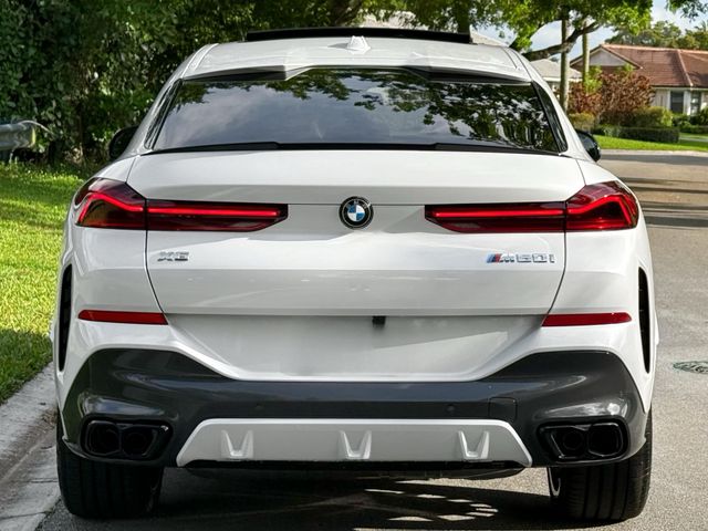 ב מ וו X6