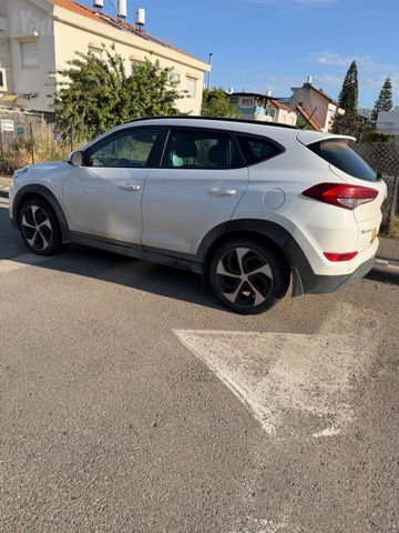 יונדאי טוסון