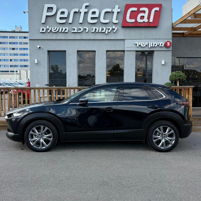 מאזדה CX-30