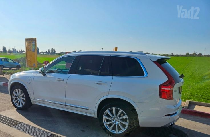 מודעת רכב וולוו XC90
