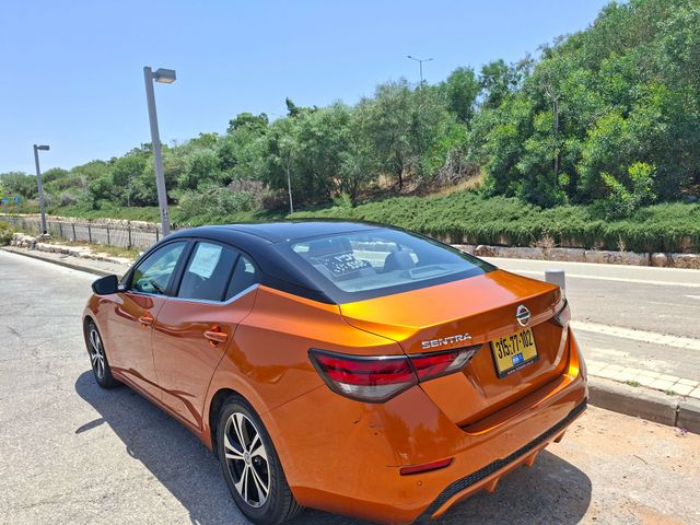 ניסאן סנטרה