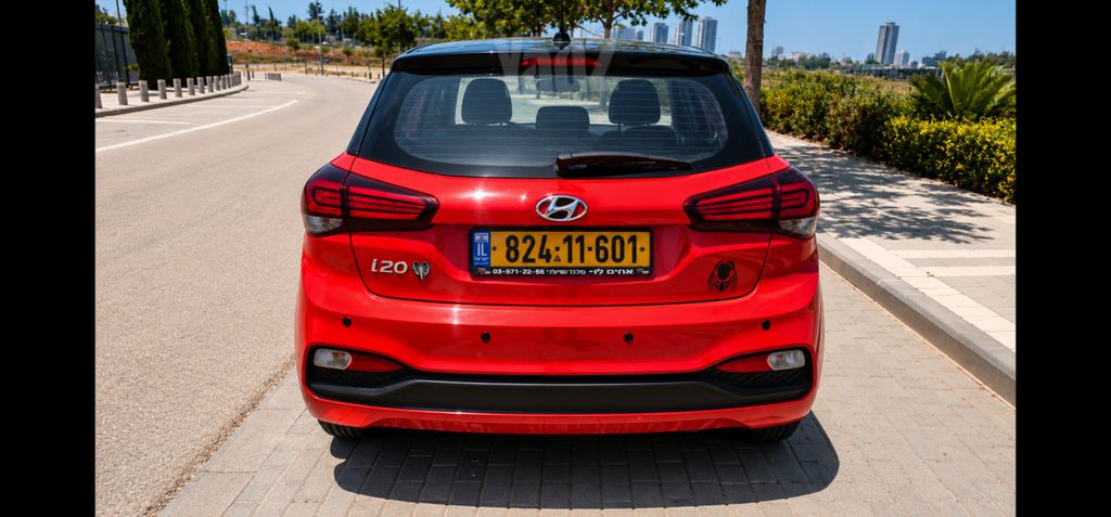 יונדאי i20