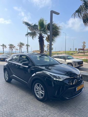 טויוטה C-HR