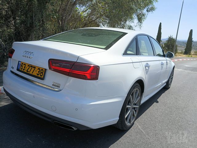אאודי A6