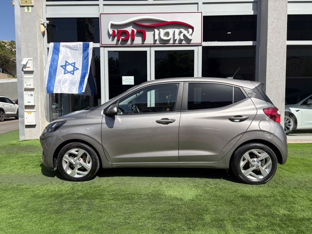 יונדאי i10