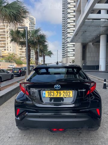 טויוטה C-HR