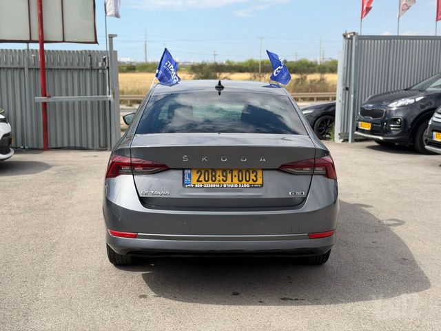סקודה אוקטביה 