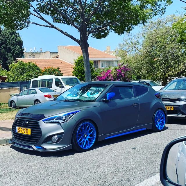 יונדאי ולוסטר