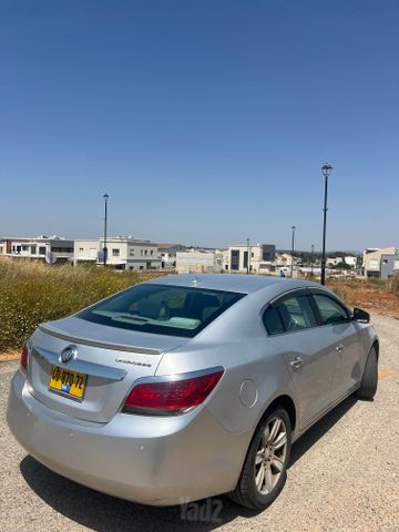 ביואיק לה-קרוס