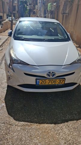 מודעת רכב טויוטה פריוס