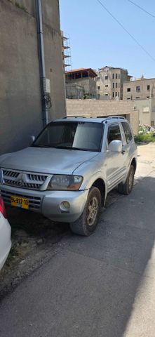 מיצובישי פג'רו