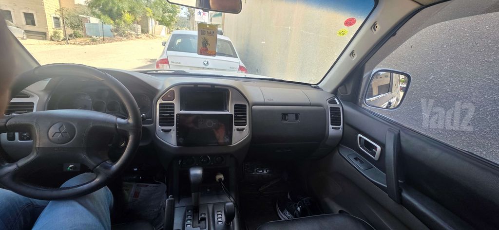 מיצובישי פג'רו