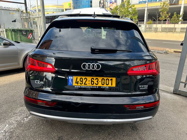 אאודי Q5