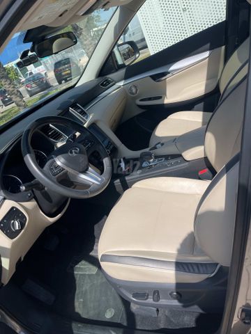 אינפיניטי QX50