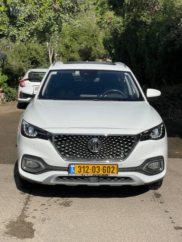 מודעת רכב אם ג'י EHS PHEV