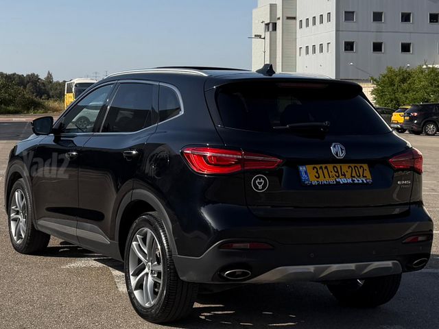 אם ג'י EHS PHEV