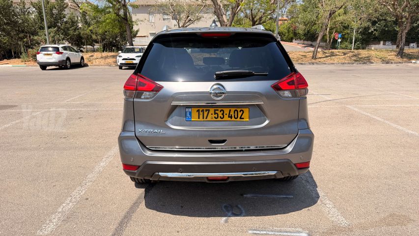 ניסאן אקס טרייל