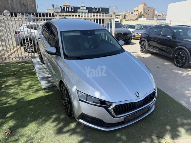 סקודה אוקטביה