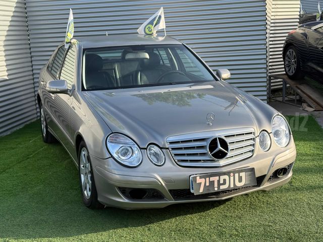 מודעת רכב מרצדס-בנץ E-class