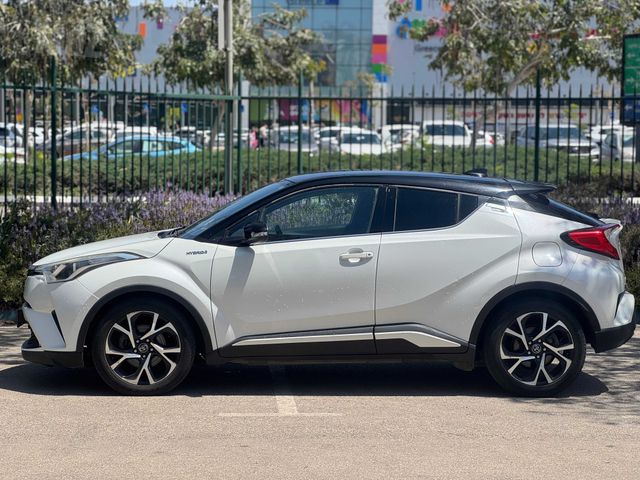 טויוטה C-HR