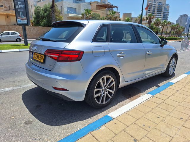 אאודי A3