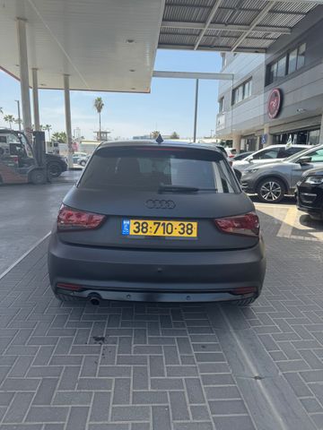 אאודי A1