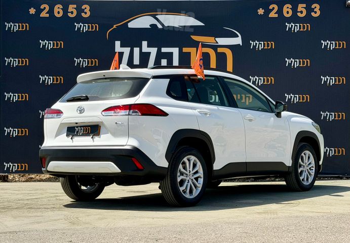 טויוטה קורולה קרוס