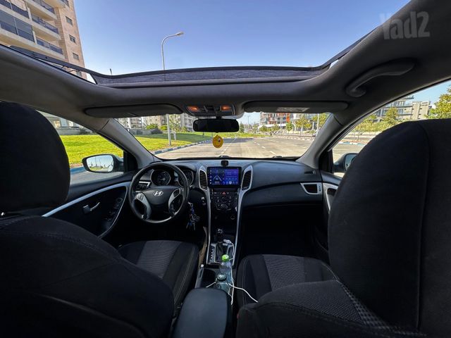 יונדאי i30