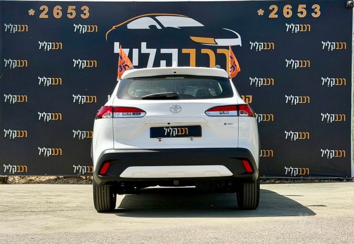 טויוטה קורולה קרוס