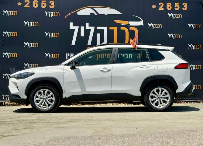 טויוטה קורולה קרוס