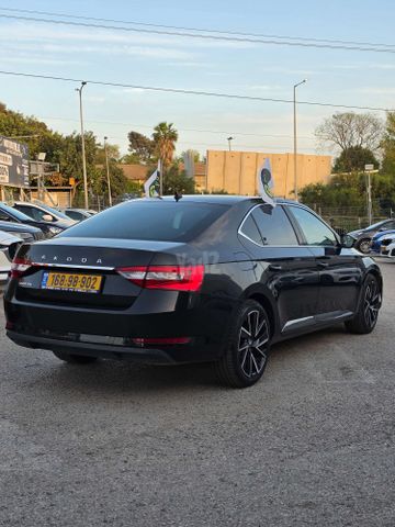 סקודה סופרב