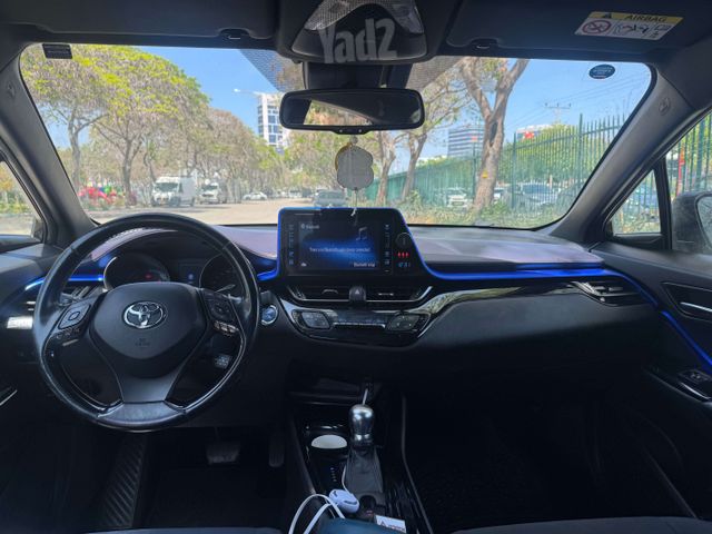 טויוטה C-HR