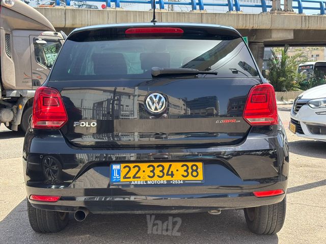 פולקסווגן פולו 