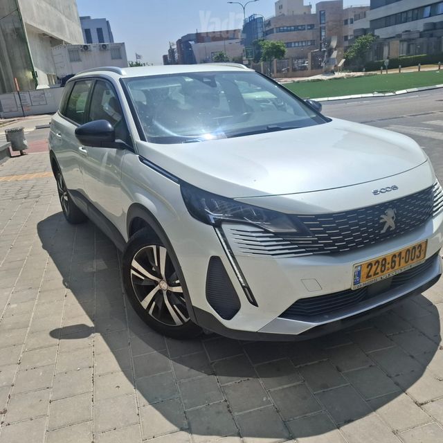 פיג'ו 5008