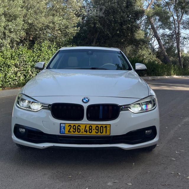 מודעת רכב ב מ וו סדרה 3