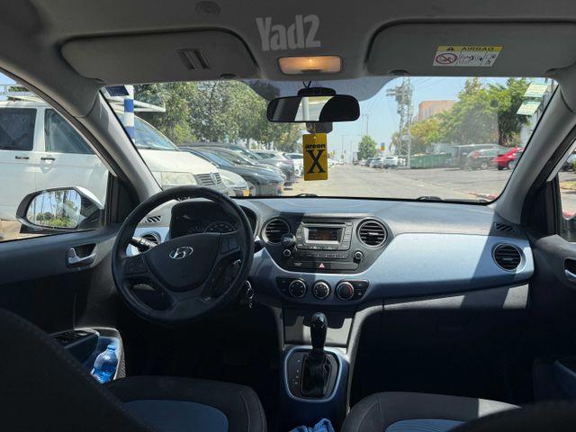 יונדאי i10