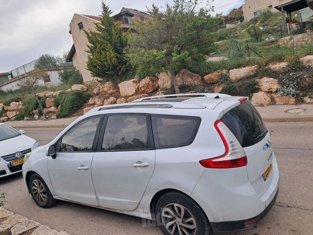 מודעת רכב רנו סניק