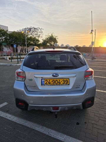 סובארו XV