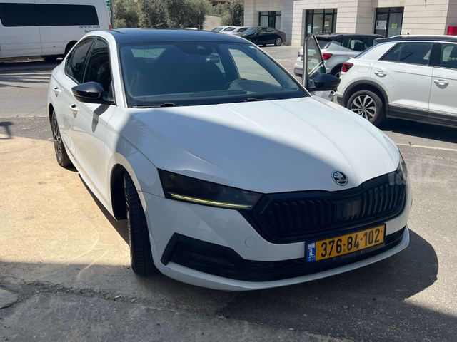 סקודה אוקטביה