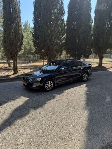 סקודה אוקטביה