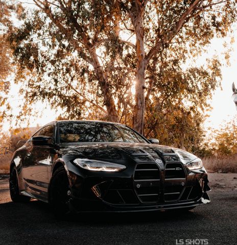 ב מ וו M4